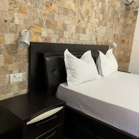 بيت ضيافة Vila Black&white